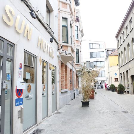 선 호텔 Saint-Gilles 외부 사진